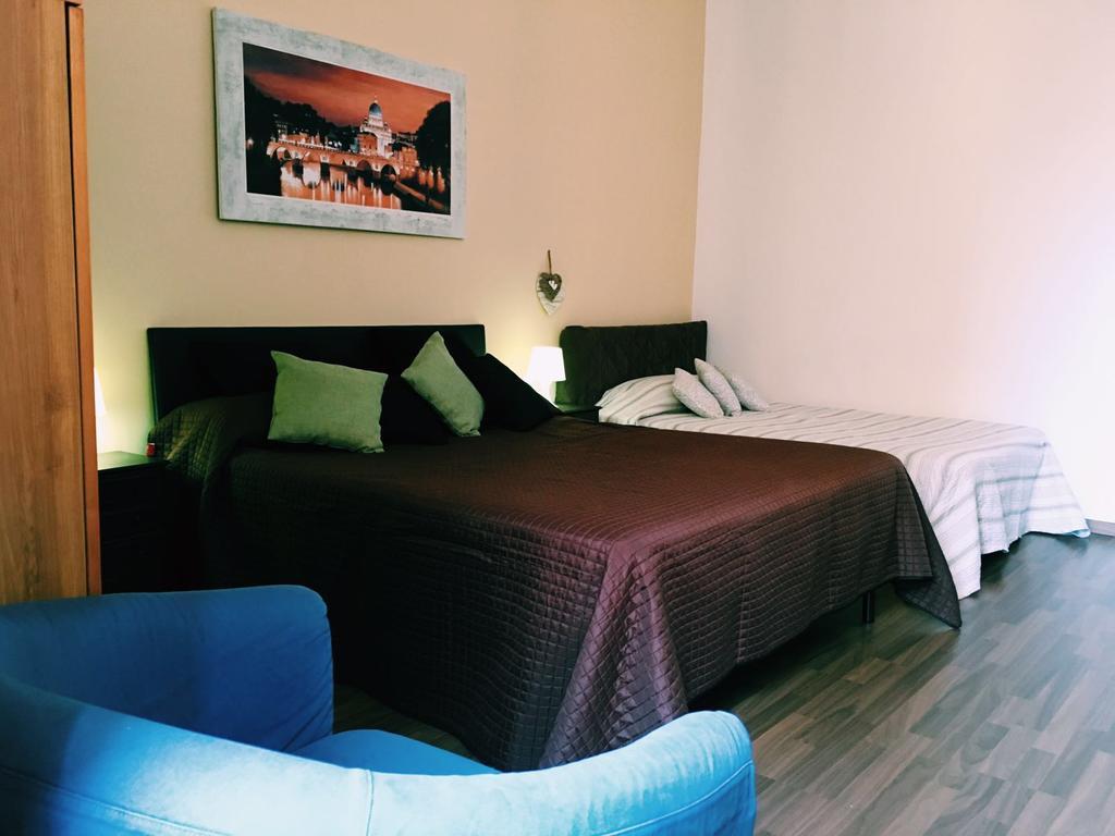 4 You City Center Apartament Рим Екстер'єр фото